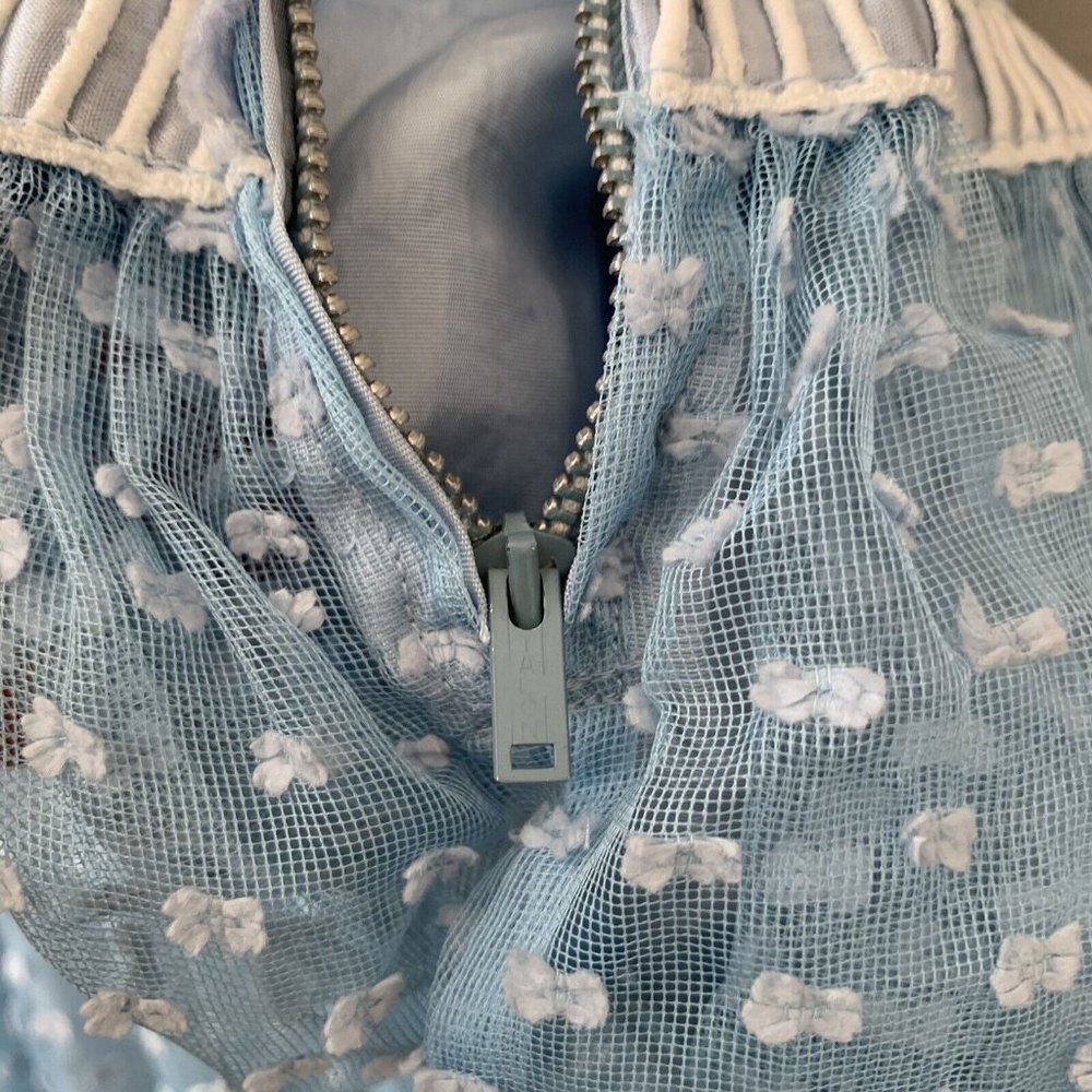 Elegant Blue Lace Dress - Picture 11 of 12